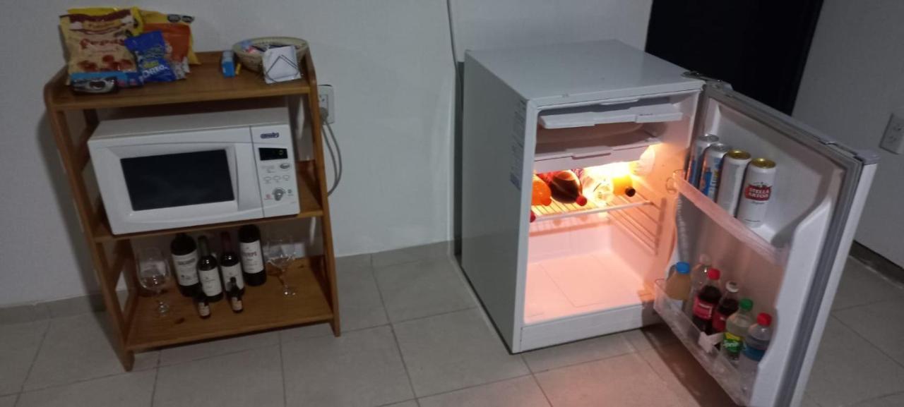 Apartamentos Willy - En Zona Residencial Con Estacionamiento Mendoza Zewnętrze zdjęcie