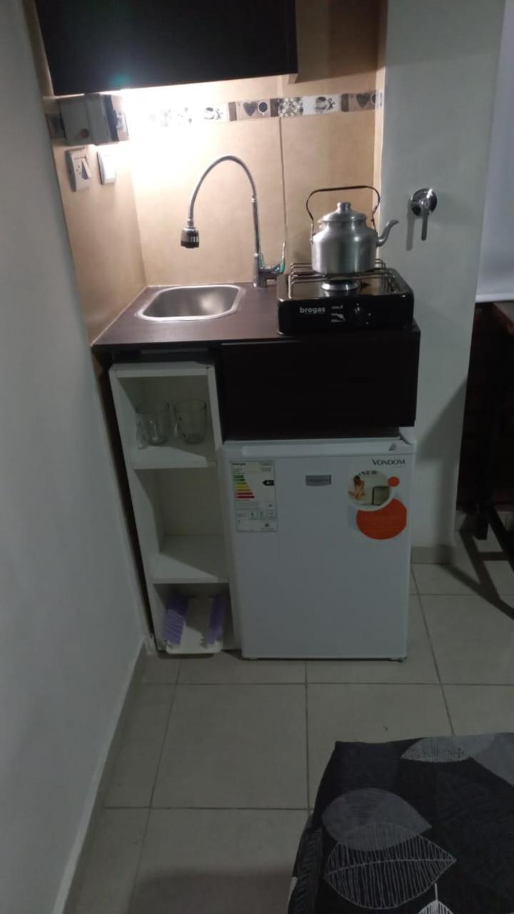 Apartamentos Willy - En Zona Residencial Con Estacionamiento Mendoza Zewnętrze zdjęcie